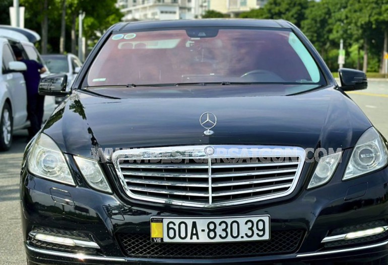 Mercedes Benz E class E300 2011