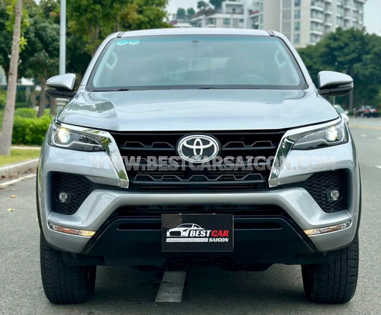 Toyota Fortuner 2.4L 4x2 AT