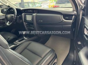 Xe Toyota Fortuner 2.4L 4x2 AT 2022