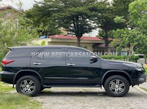 Xe Toyota Fortuner 2.4L 4x2 AT 2022