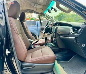 Xe Toyota Fortuner 2.4G 4x2 MT 2021