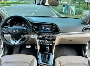 Xe Hyundai Elantra 2.0 AT 2021