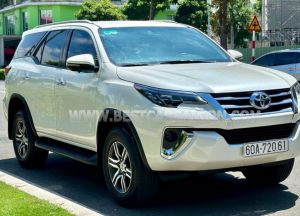 Xe Toyota Fortuner 2.4G 4x2 AT 2019