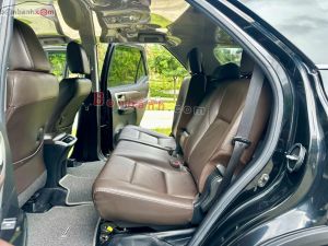 Xe Toyota Fortuner 2.7V 4x2 AT 2019