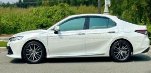 Xe Toyota Camry 2.0Q 2022