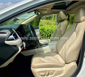 Xe Toyota Camry 2.0Q 2022