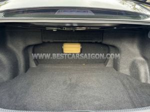 Xe Toyota Camry 2.0E 2018
