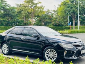 Xe Toyota Camry 2.0E 2018