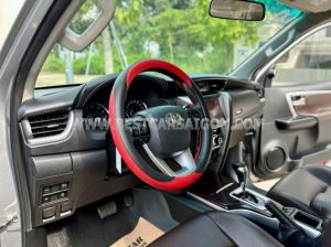 Xe Toyota Fortuner 2.7V 4x2 AT 2017