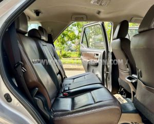 Xe Toyota Fortuner 2.7V 4x2 AT 2017