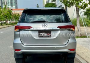 Xe Toyota Fortuner 2.7V 4x2 AT 2017