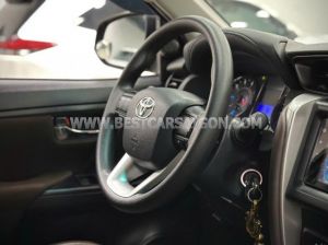 Xe Toyota Fortuner 2.4G 4x2 MT 2019