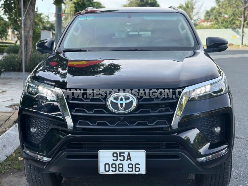 Toyota Fortuner 2.7L 4x2 AT