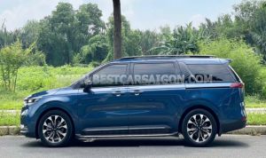 Xe Kia Carnival Signature 2.2D 2022