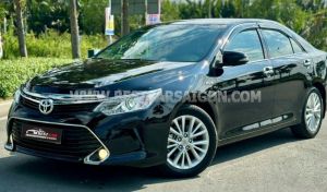 Xe Toyota Camry 2.0E 2019