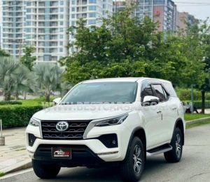 Xe Toyota Fortuner 2.4L 4x2 MT 2023