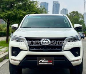 Xe Toyota Fortuner 2.4L 4x2 MT 2023