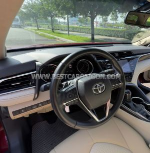 Xe Toyota Camry 2.5Q 2020