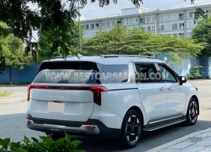 Xe Kia Carnival Premium 2.2D 8S 2024