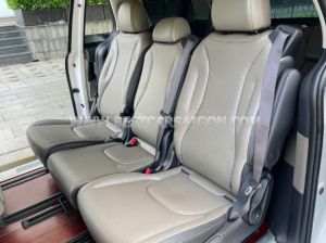 Xe Kia Carnival Premium 2.2D 8S 2024