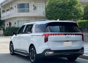 Xe Kia Carnival Premium 2.2D 8S 2024