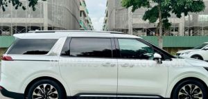 Xe Kia Carnival Signature 2.2D 2022