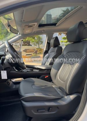 Xe Hyundai Custin Đặc Biệt 1.5T 2023