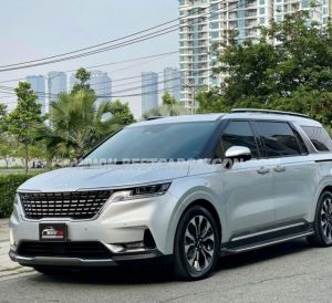 Xe Kia Carnival Signature 2.2D 2022