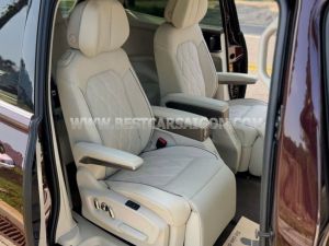 Xe Volkswagen Viloran Luxury 2023