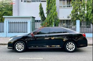 Xe Toyota Camry 2.0E 2014