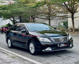 Xe Toyota Camry 2.0E 2014
