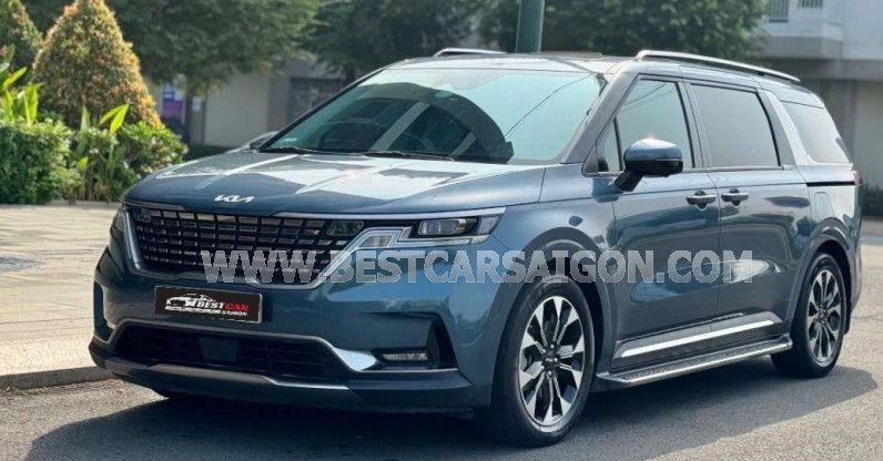 Kia Carnival Signature 2.2D