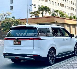 Xe Kia Carnival Signature 2.2D 2024