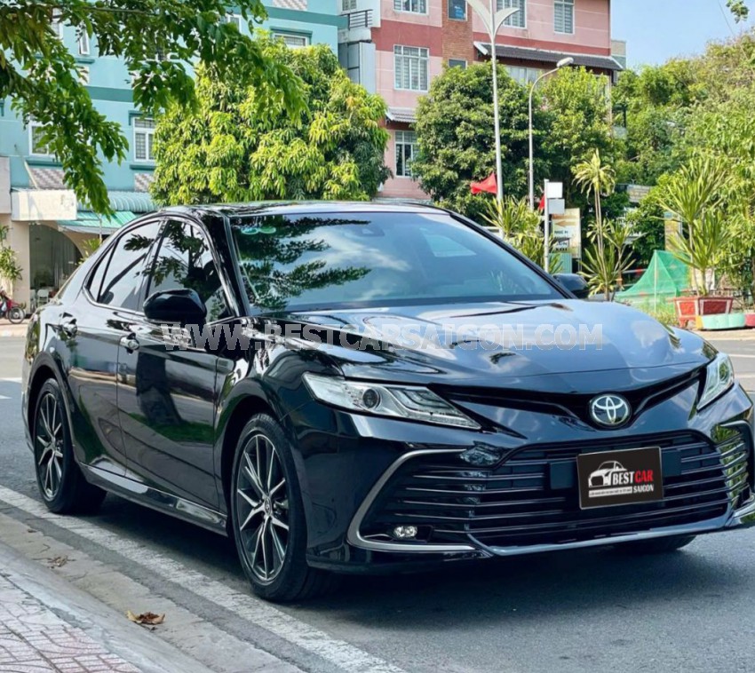 Toyota Camry 2.0Q 2022