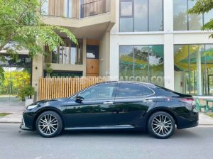 Xe Toyota Camry 2.0Q 2022
