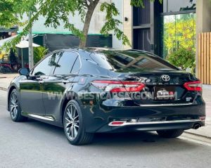 Xe Toyota Camry 2.0Q 2022