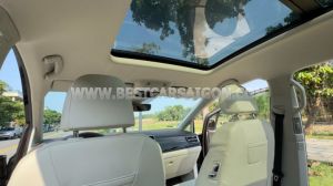 Xe Volkswagen Viloran Luxury 2023