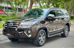 Toyota Fortuner 2.7V 4x2 AT