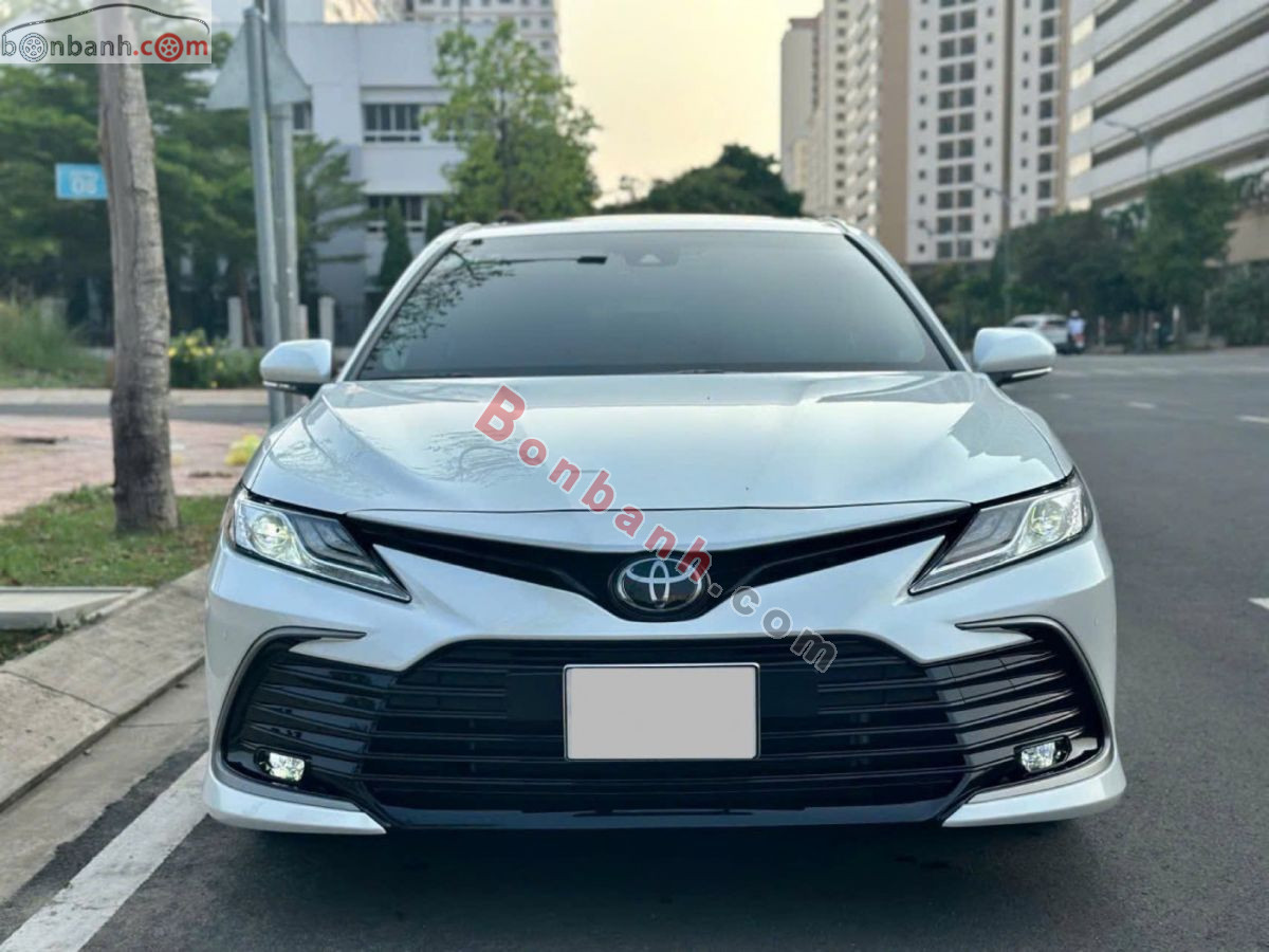 Toyota Camry 2.0Q 2022