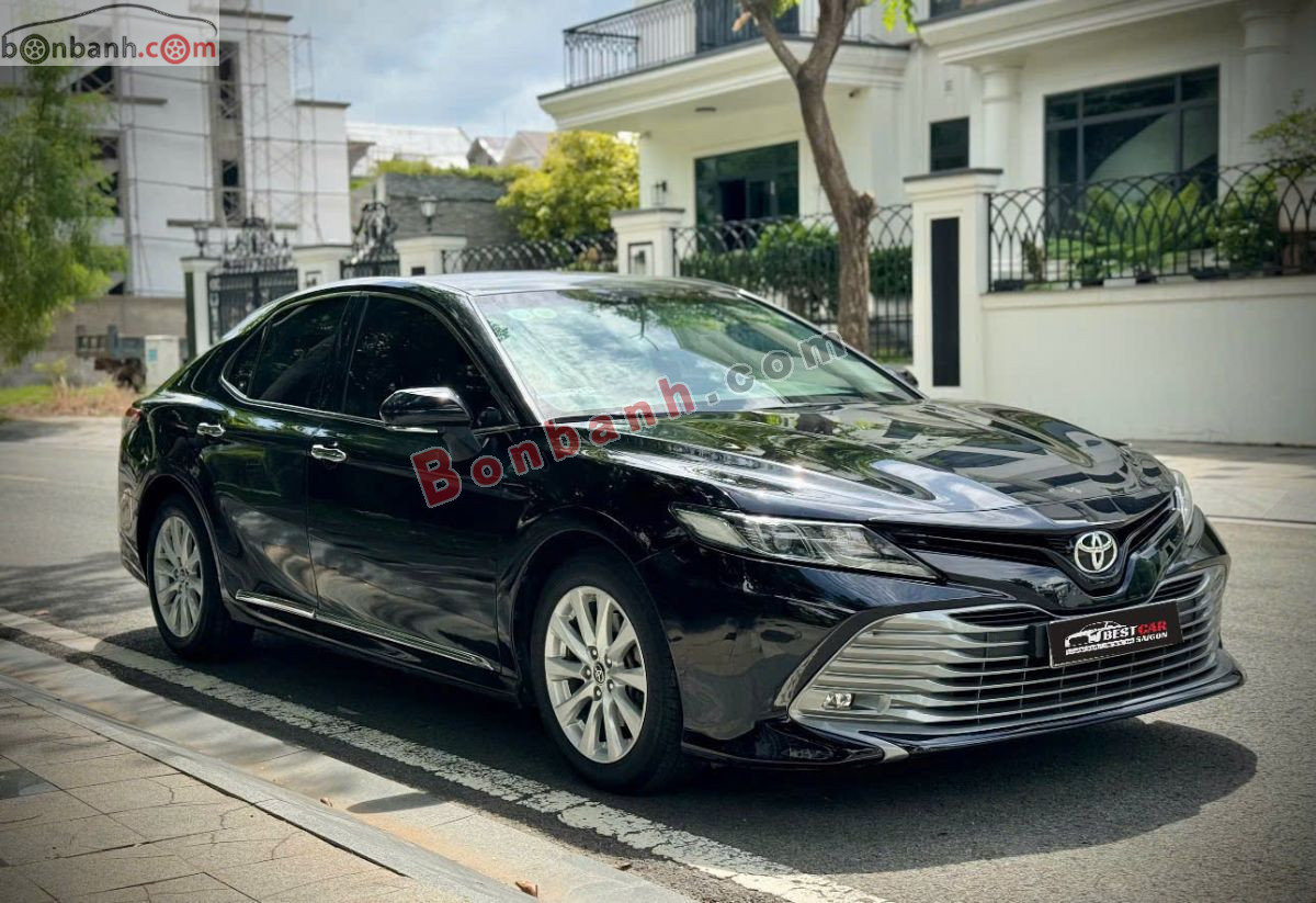 Toyota Camry 2.0G 2020
