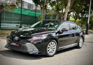 Xe Toyota Camry 2.0G 2020