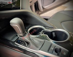 Xe Toyota Camry 2.0G 2020