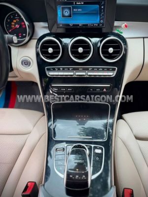 Xe Mercedes Benz C class C180 2020