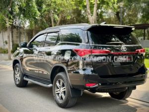 Xe Toyota Fortuner 2.4G 4x2 AT 2019
