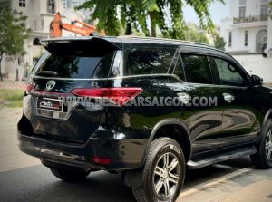 Xe Toyota Fortuner 2.4G 4x2 AT 2019