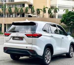 Xe Toyota Innova Cross HEV 2.0 CVT 2025