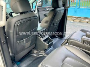 Xe Hyundai Custin Cao Cấp 2.0T 2023