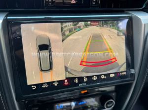 Xe Toyota Fortuner 2.4G 4x2 AT 2020