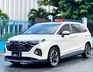 Xe Hyundai Custin Cao Cấp 2.0T 2023