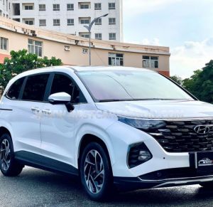 Xe Hyundai Custin Cao Cấp 2.0T 2023